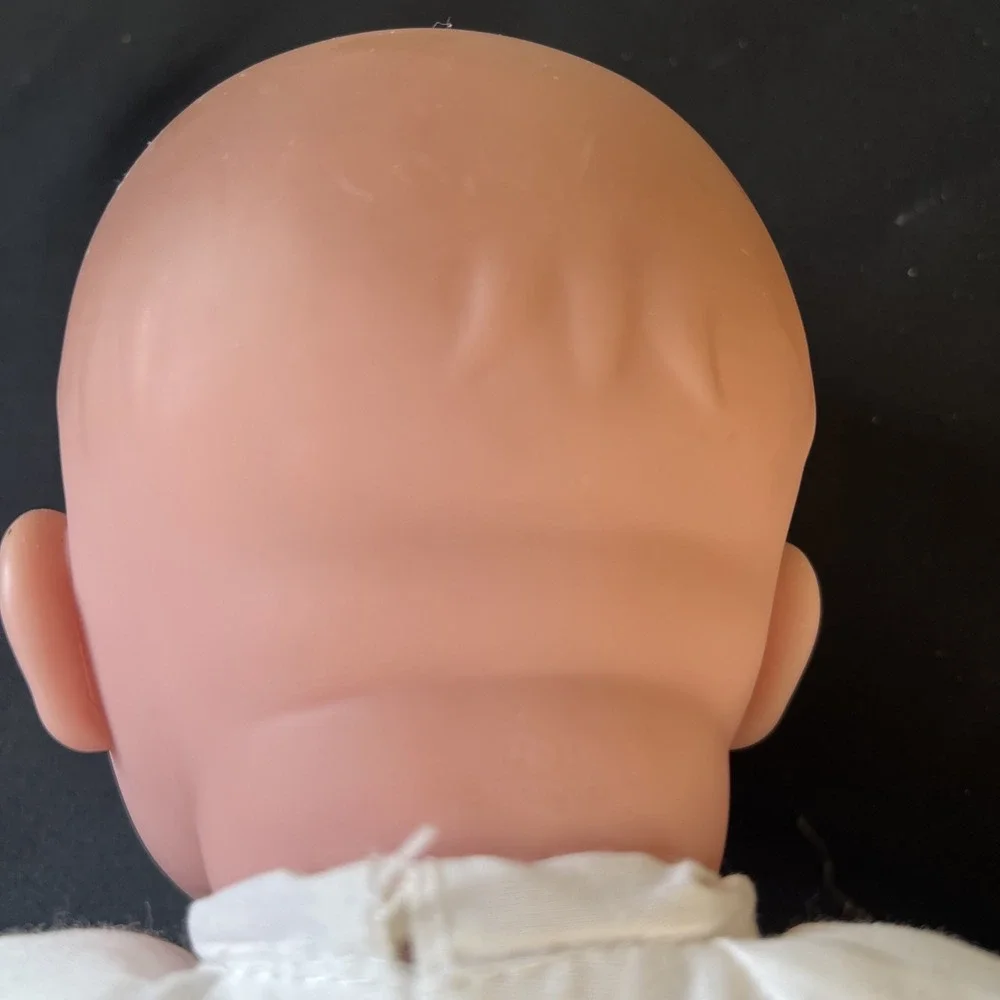 JC Toys Berenguer 15